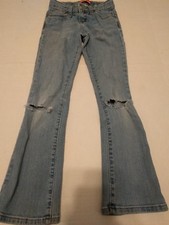Nice Girls Old Navy slim Boot Cut distressed Jeans Size 7 Regular EUC
