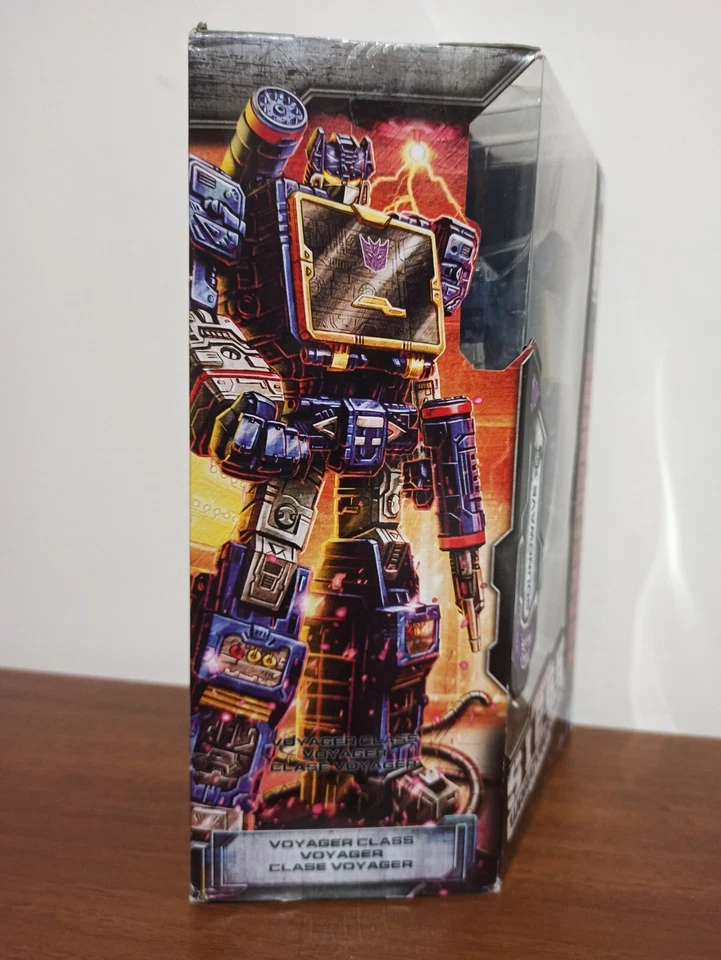 Hasbro Transformers Soundwave Voyager Class Siege War For Cybertron Generations - Immagine 3 di 4