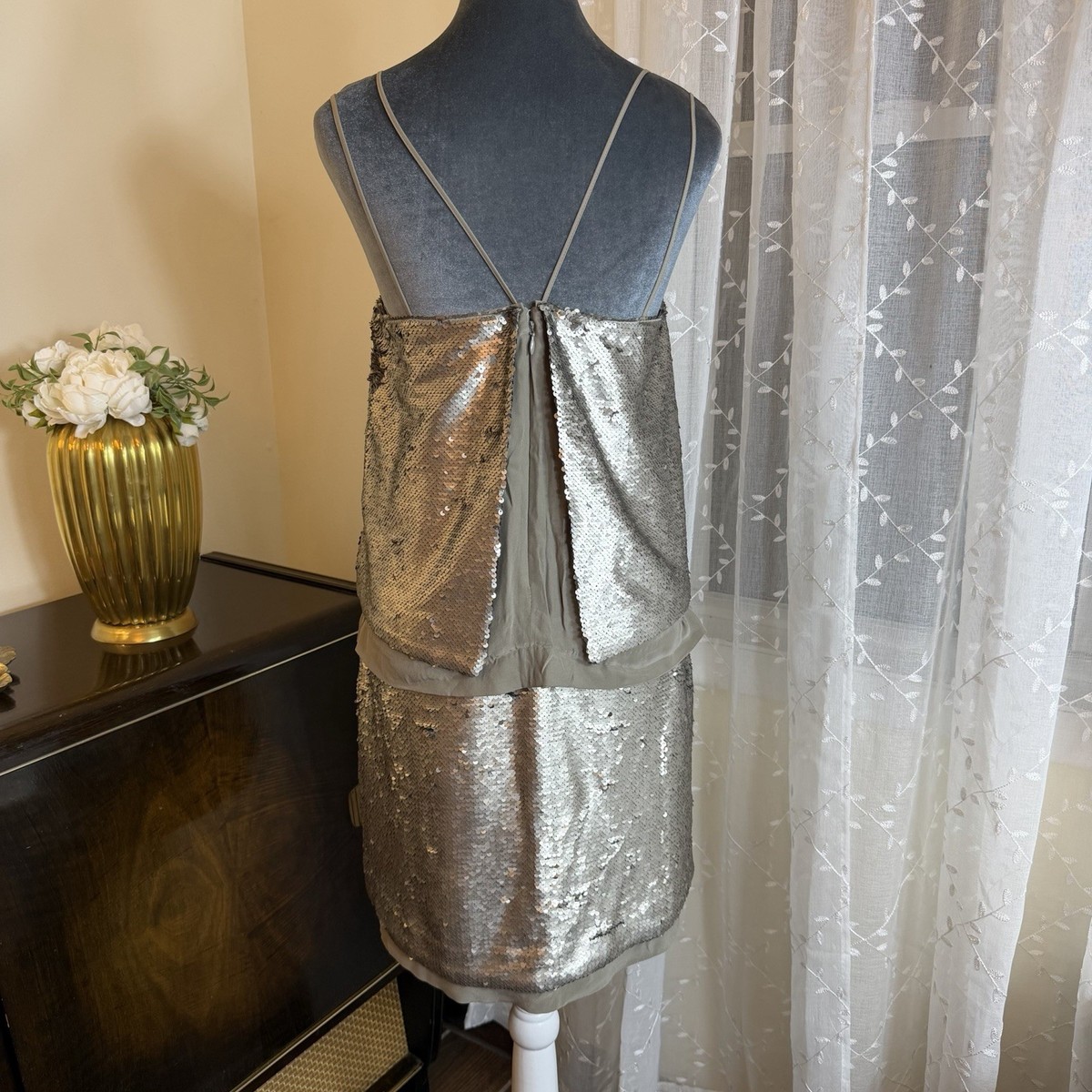 Banana Republic Light Gold Sequin Double Layer Party Holiday Dress Women's Sz 4 | eBay Banana Republic Light Gold Sequin Double Layer Party Holiday Dress Women's Sz 4 | eBay