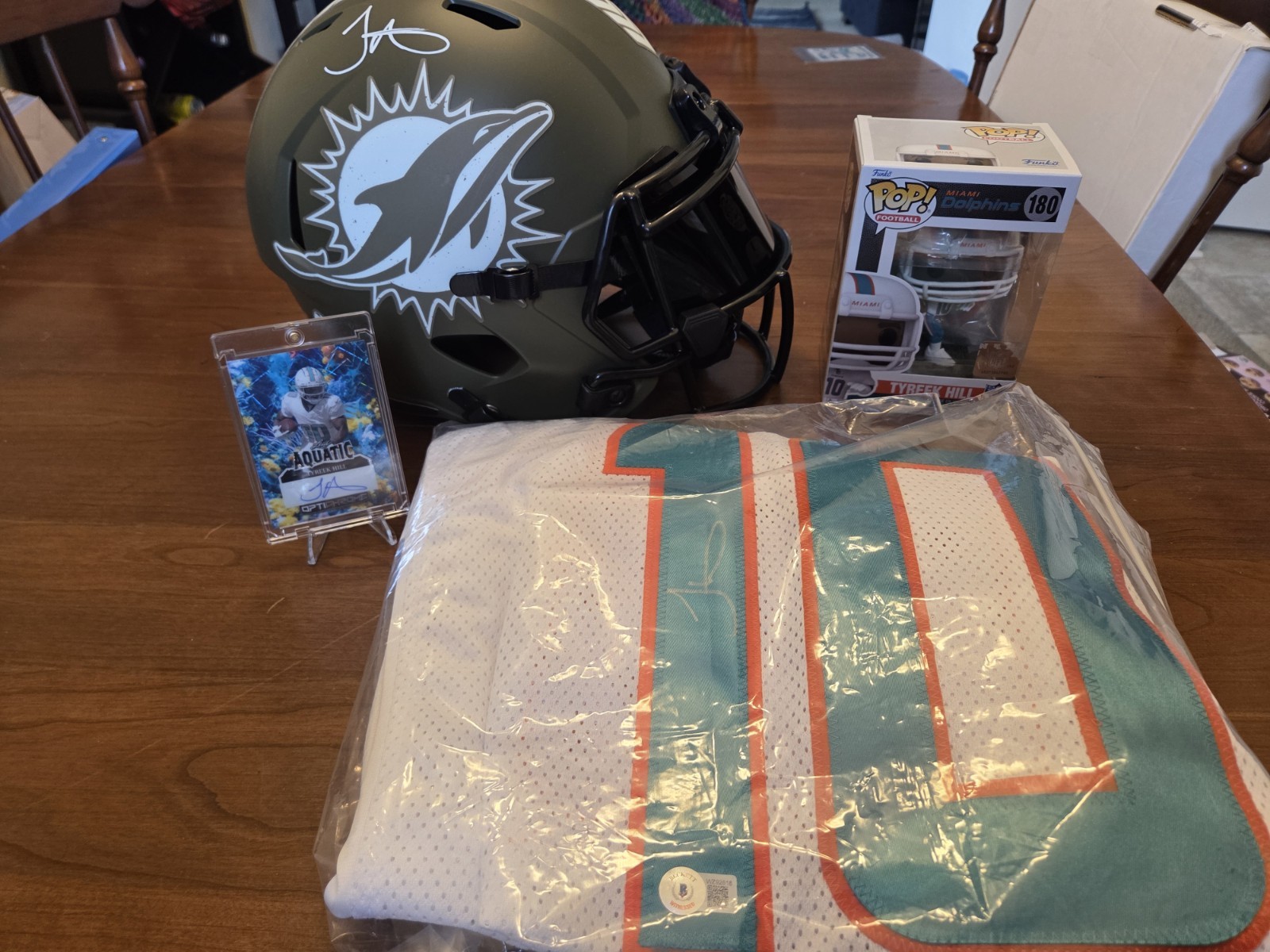 Miami Dolphins Tyreek Hill Lot. Helmet. 1 Of 1 Card. Funko Pop. Auto Jersey. 