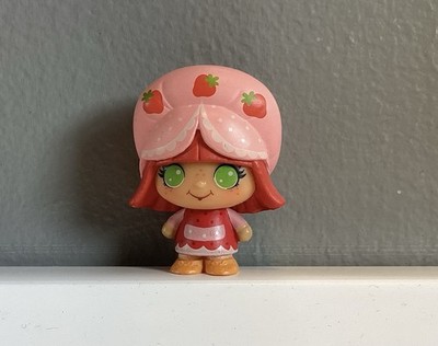Ultra Rare Strawberry Shortcake Mini Figure TLS CheeBee Series 1 Doll PVC HTF