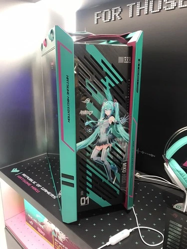 *LIMITED* ASUS ROG Strix Helios II HATSUNE MIKU EDITION Computer Case