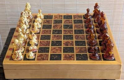 Gorgeous Baltic Amber 77mm Chessboard Chess Set Rare » 