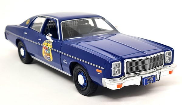 Greenlight 1/24 - Plymouth Fury 1978 Delaware State Police Car Diecast Model-image