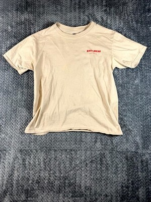 Back Break T Shirt Mens Small Beige Killer Graphic Print Crew Neck Streetwear