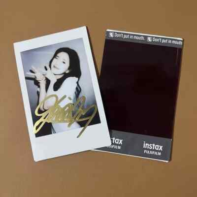 Zhao Lu Si Autograph Photos Polaroid Fidelity To Friends Gifts 3 Inch 赵露思签名照拍立得