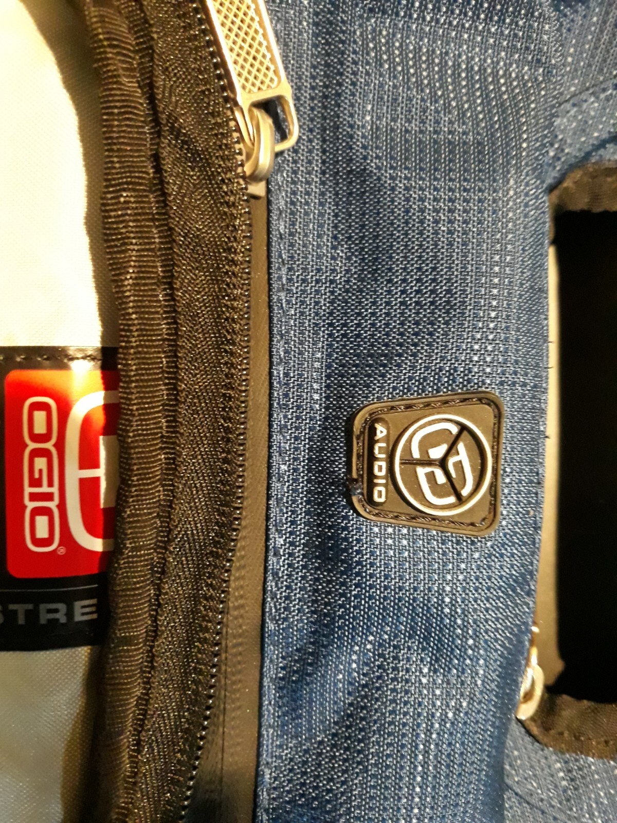 OGIO Multi-Compartment Metro Tech Backpack - Used… - image 6