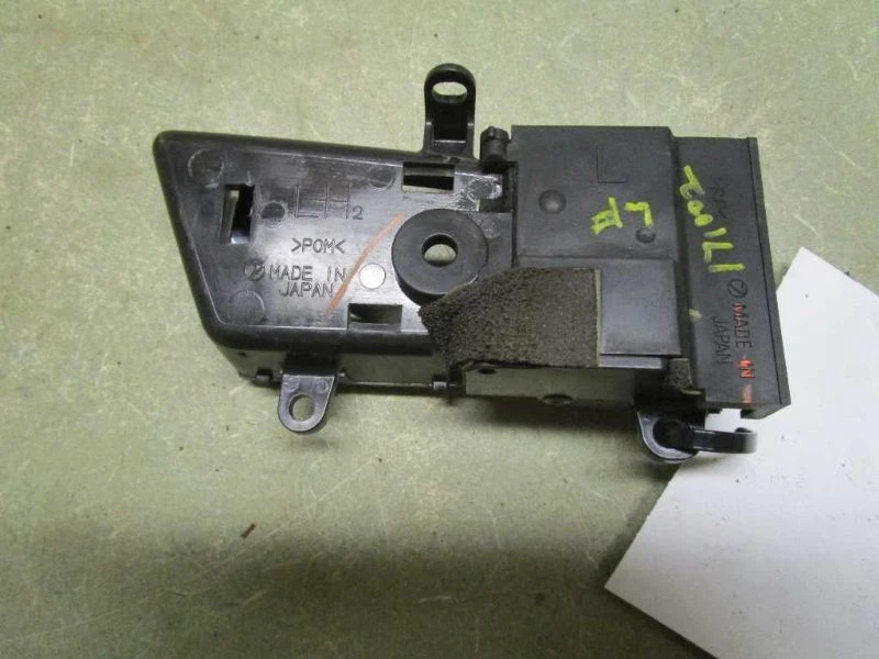 Manija interior de la puerta Subaru Outback Legacy 2006 (cromo) - delantera izquierda (conductor) Foto 2 de 4