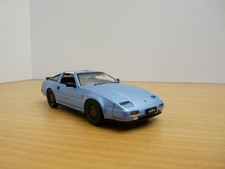 NISSAN FAIRLADY Z / 300ZR bleu 1/43 RHD