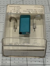 iPod Shuffle 2gb A1271  Retail Box Version  BNIB