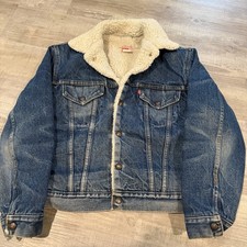 Vintage Levi  s Sherpa Lined Denim Trucker Jacket Red Tab USA Style Coat 44