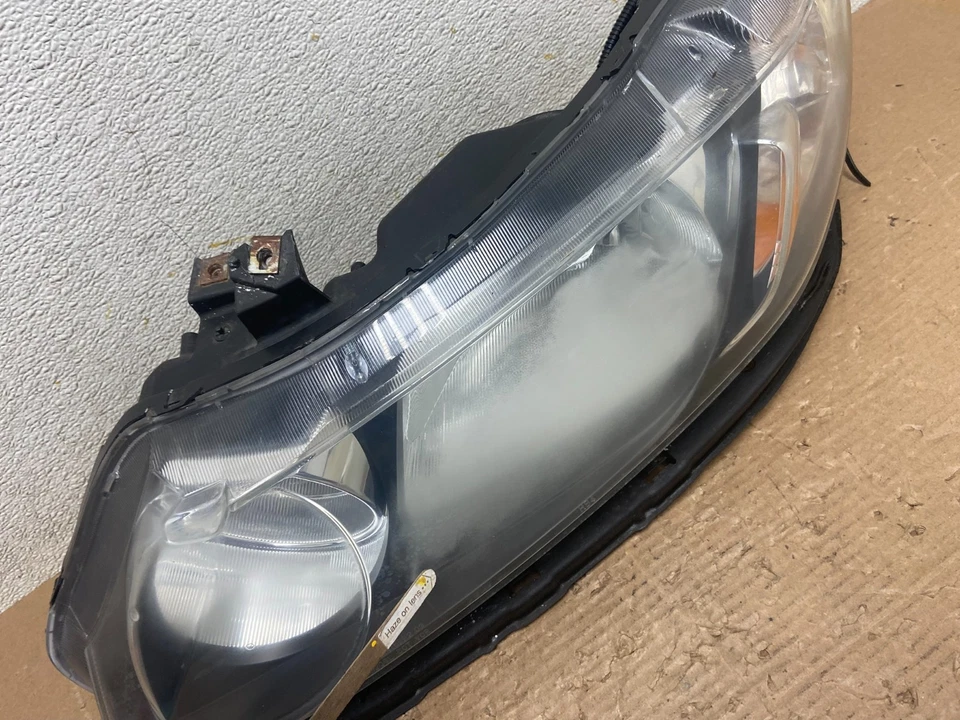 2009 2010 2011 Honda Civic Sedan Left Driver LH Headlight Halogen R1002 DW - Image 4 of 4