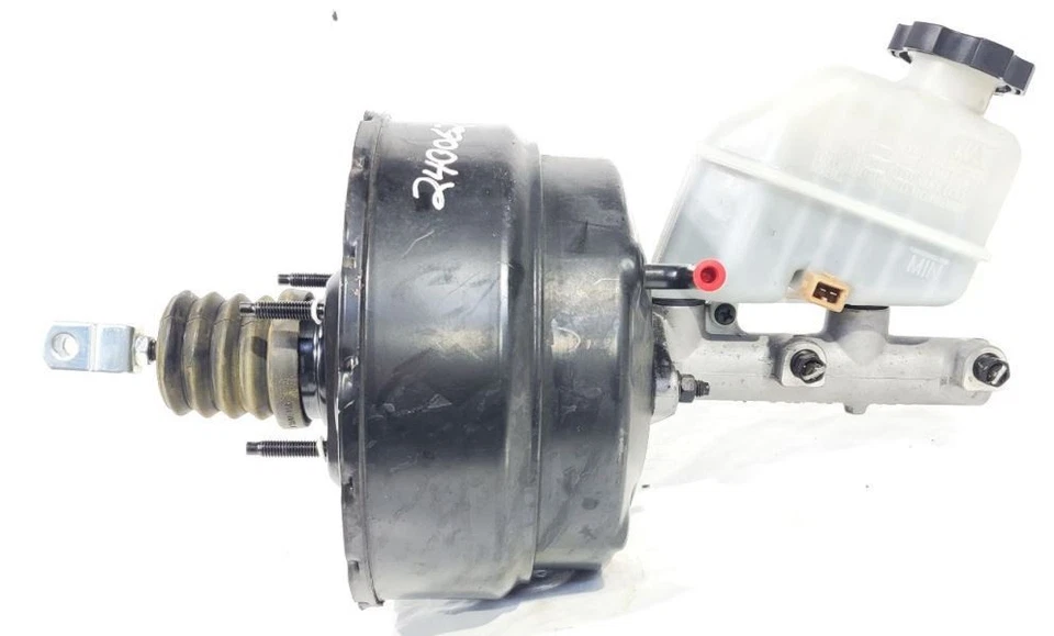 2011 2012 2013 2014 Hyundai Genesis OEM Power Brake Booster With Master 3.8L - Image 4 of 4