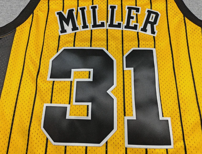 Camiseta deportiva retro Indiana Pacers Reggie Miller #31 amarilla a rayas de madera dura clásica Foto 4 de 4