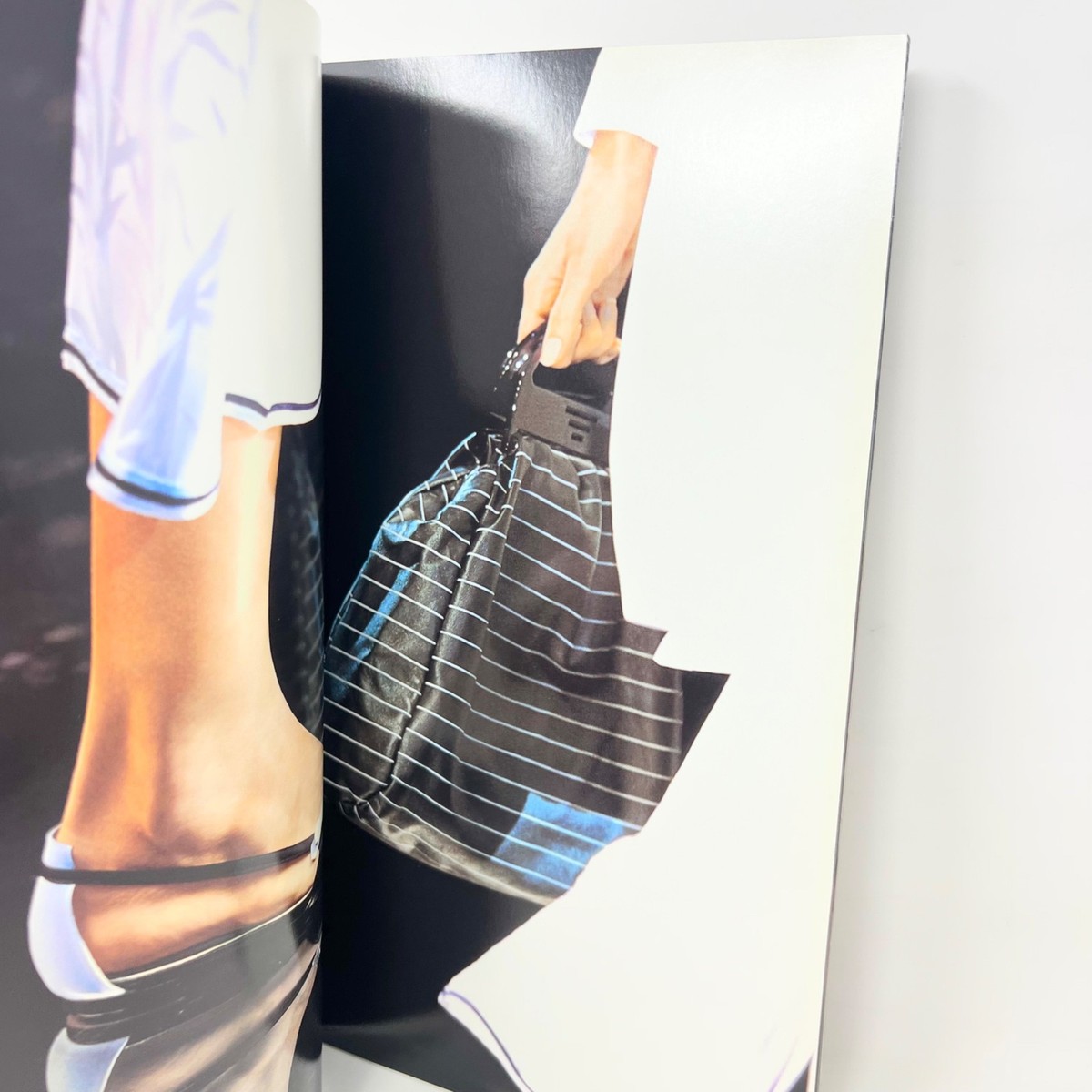 VINTAGE EMPORIO ARMANI spring/summer 2002 FASHION & ACCESSORIES