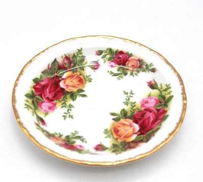 3 kleine Teller von Royal Albert Old Country Roses - Bild 1 von 3