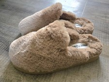 Minnetonka Women's NEW Faux Fur Fuzzy Slip On Clog Slippers Tan Brown Size 8