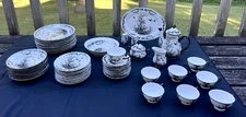 Vintage Aux Au Provence Toile Dinnerware Set 8 Place Setting + Service Set