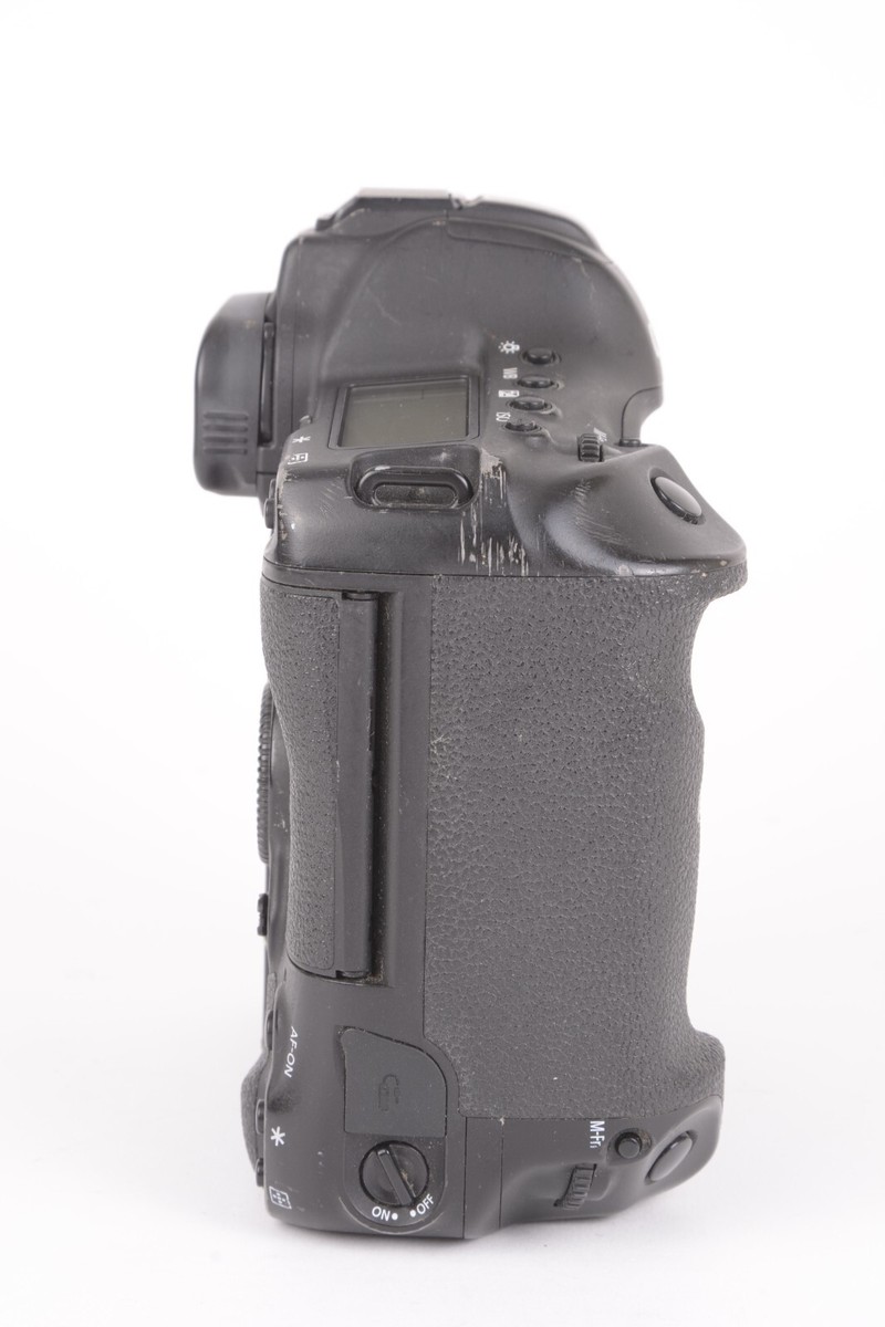 Canon EOS-1D X Mark II 20.2MP DSLR Shutter Count: 44k [AS IS