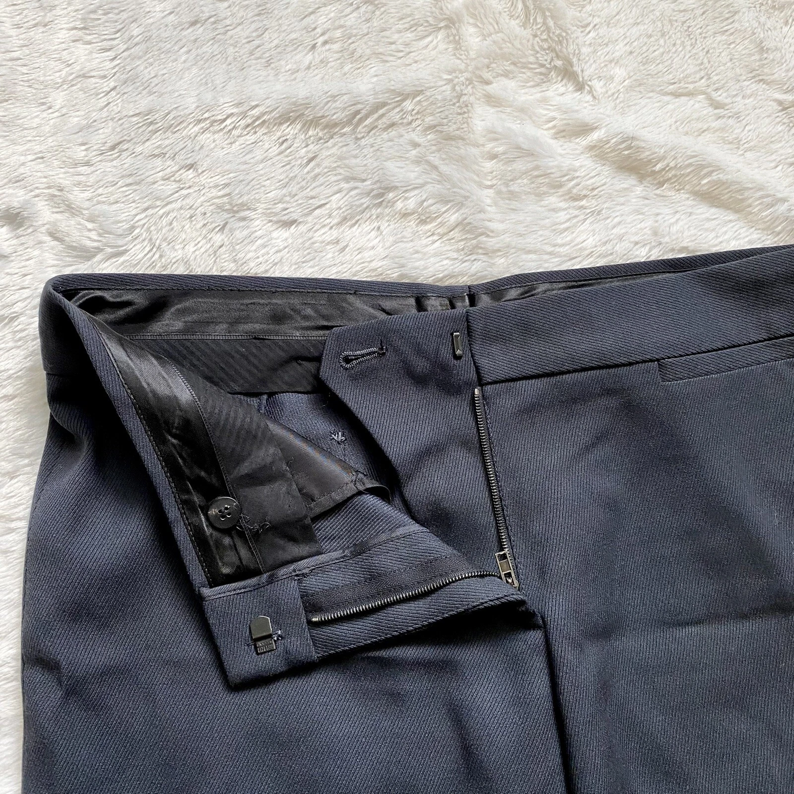 Pantaloni eleganti Miu Miu neri in twill taglia 44 US 8 lana gamba dritta classici senza tempo