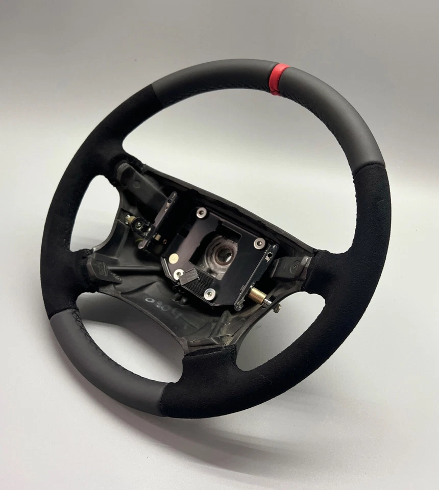 SAAB 9-3 AND 9-5 NEW LEATHER WRAPPED STEERING WHEEL - Image 3 of 4