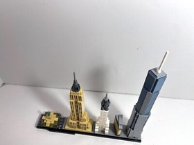 LEGO Architecture: New York City 21028 (2016) LOT B