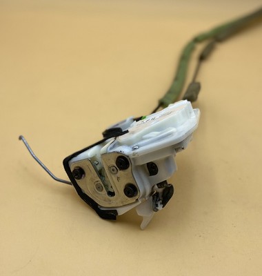 10-13 Mazda 3 Front Left Driver door Power Lock Latch Actuator w