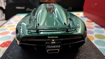 AvanStyle Koenigsegg Regera, Green Tintde Carbon, Resin with No