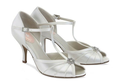 BNWB Satin Dyeable Ivory Low Heel T-Bar 