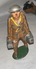 Barclay Manoil Lead Soldier Carrying 2 Ammo Cases Figure 