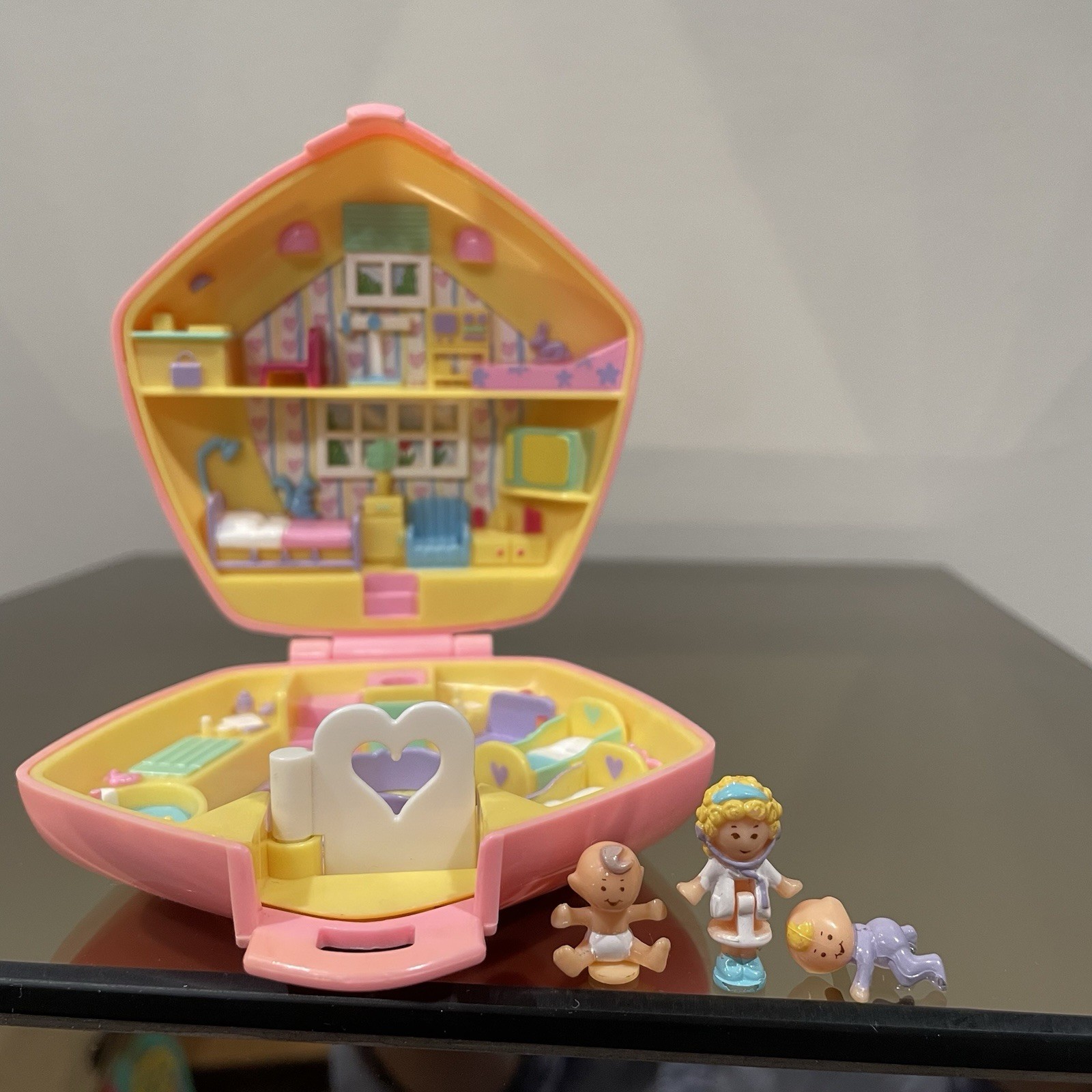 Vintage Polly Pocket Polly In The Nursery 1992 Bluebird Pink Hexagon COMPLETE
