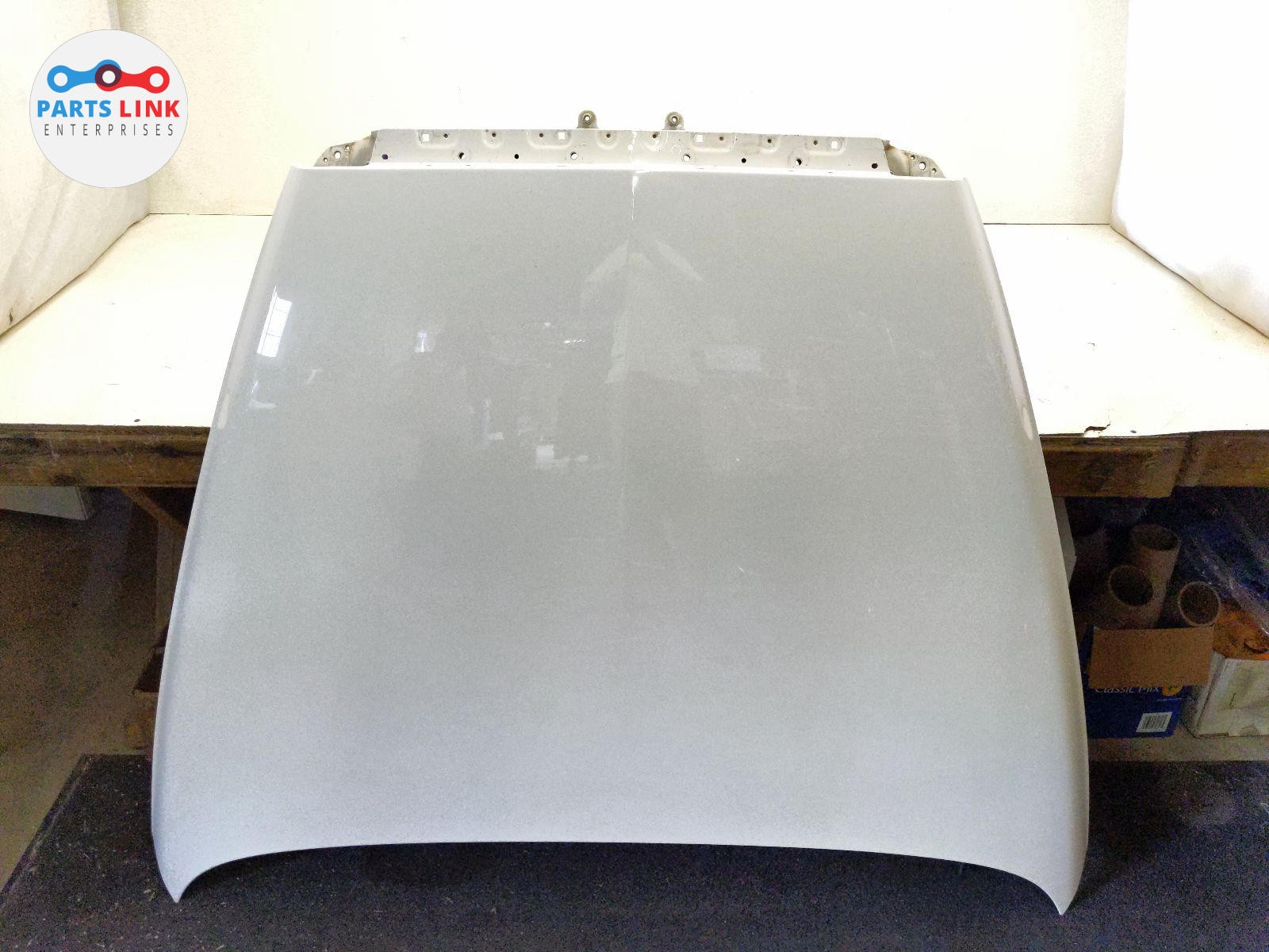Bentley Continental Flying Spur Speed 2006-2012 Left Cover panel White