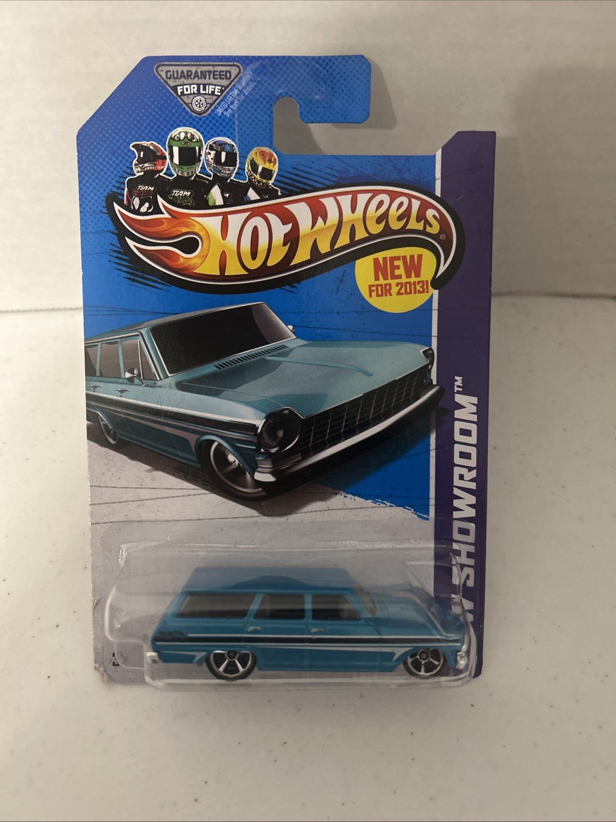 Hot Wheels 2013 HW Showroom #105/250 '64 Chevy Nova Station Wagon