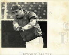 1990 Press Photo Knights baseball player Butch Garcia during batting practice
