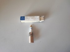 NEU Mercedes W202 W124 W140 Zündkerze A0031596703 NEU Mercedes W202 W124 W140 Zündkerze A0031596703