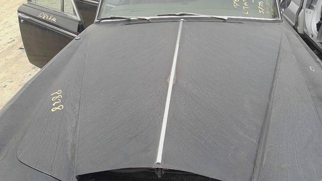 78 ROLLS ROYCE Hood black