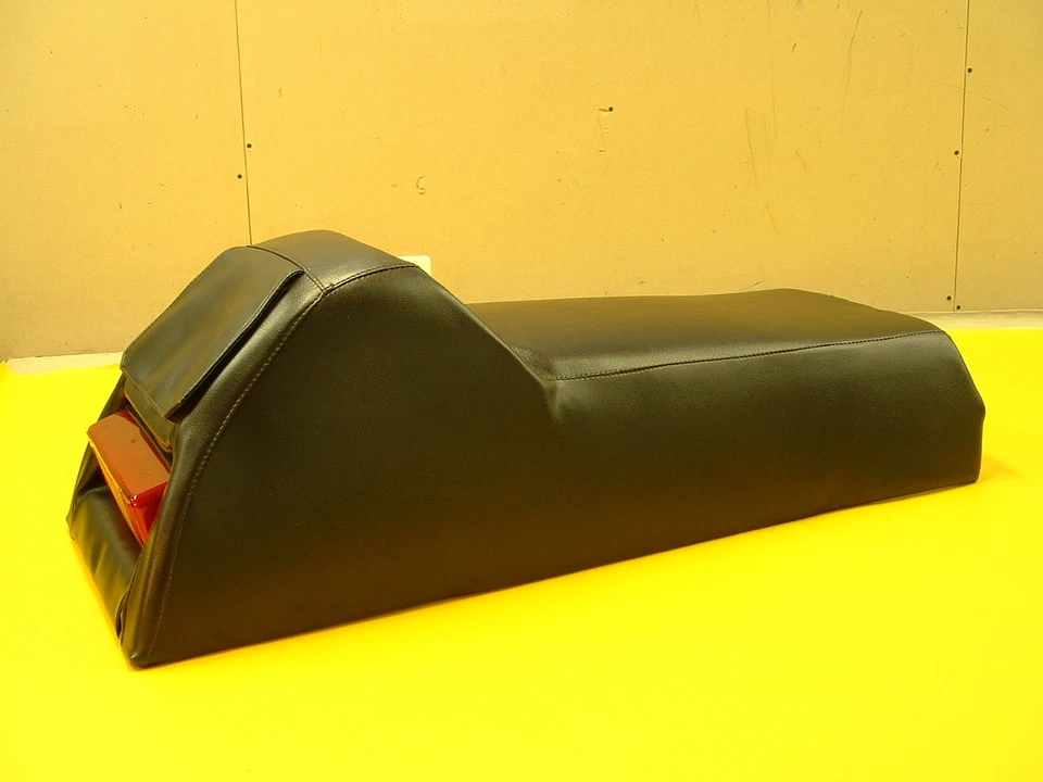 TSKINZ 1983-97 YAMAHA V-MAX 540 SNOWMOBILE SEAT COVER **NEW**