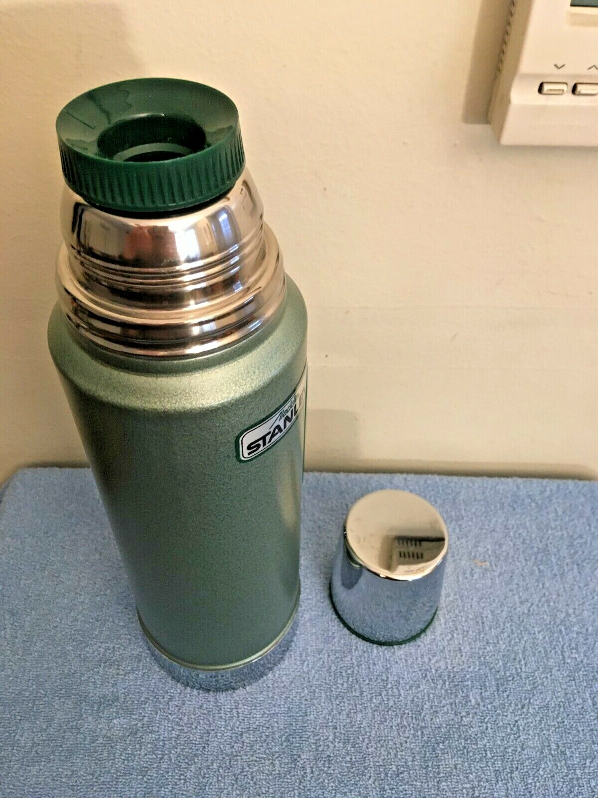 VINTAGE STANLEY ALADDIN A944DH STAINLESS STEEL THERMOS ONE QUART MADE