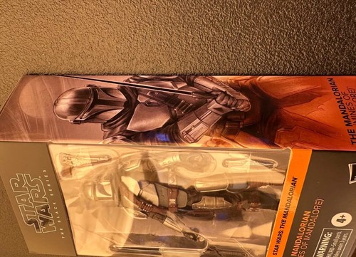 The Mandalorian (Mines of Mandalore) - Star Wars - The Black Series Figure - Picture 2 of 5