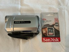 DXG-571V Digital Video Camera 4x DIGITAL ZOOM F/3.2;f 7 35mm Silver