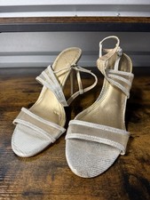 Belle by Badgley Mischka women  s high heel sandals 8