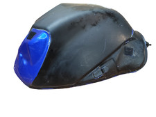 SERBATOIO BENZINA CON GRAFFI E