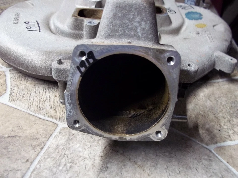 Cadillac STS 2005-2007 3,6 L 6 cilindros motor colector de admisión superior base OEM Foto 3 de 4