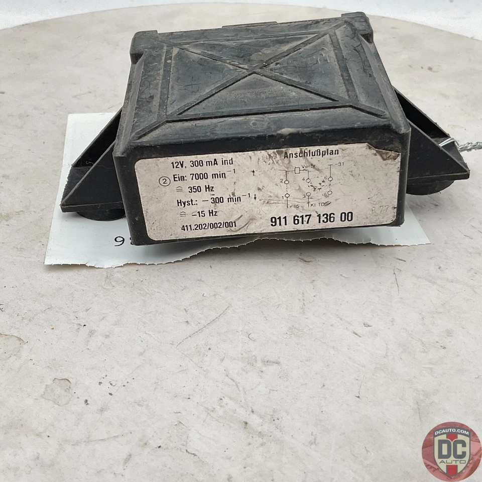 1978-1986 Porsche 911 02 Sensor Relay 91161713600 - Image 2 of 3