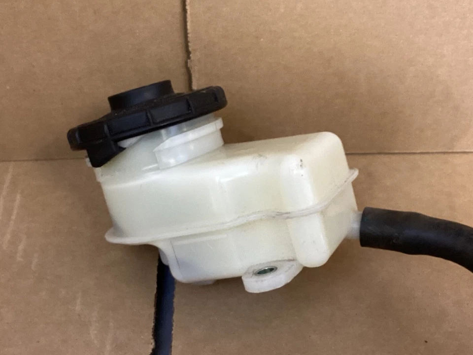 2016-2022 ACURA ILX POWER BRAKE BOOSTER W/ MASTER CYLINDER OEM Foto 3 de 4