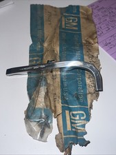 1976 1977 76 77 Chevette Nos Lh Front Fender Molding Trim 1976 1977 76 77 Chevette Nos Lh Front Fender Molding Trim