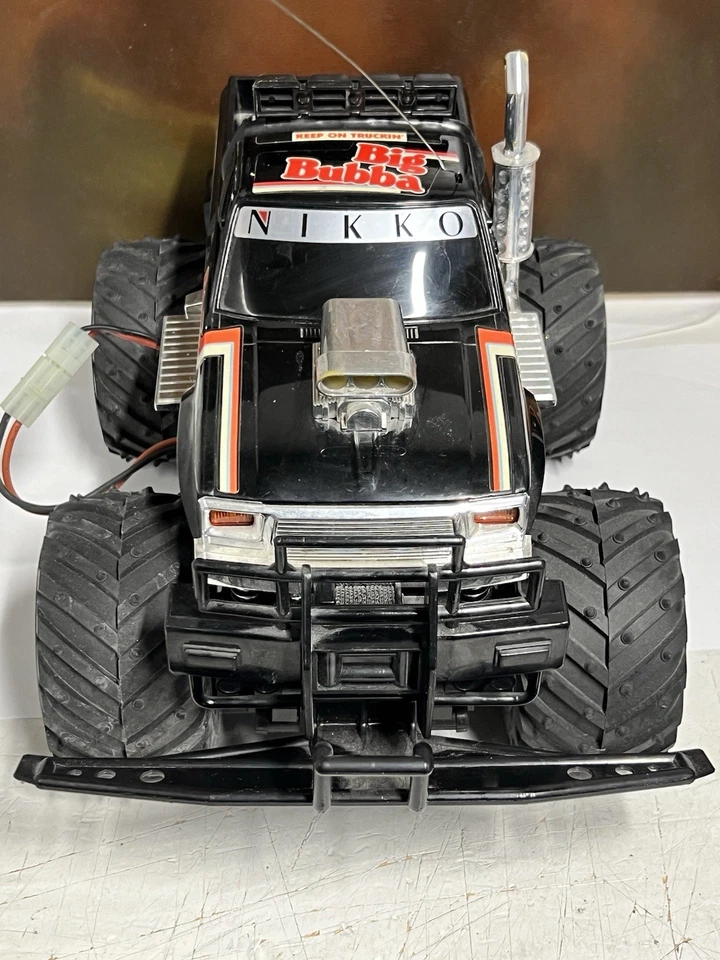 Vintage NIKKO Big Bubba R/C Truck w/ Battery & Remote Control - Untested! - Image 2 of 4