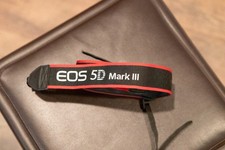 CANON EOS 5D Mark III CAMERA NECK STRAP EW-EOS5DMKIII , Genuine, OEM