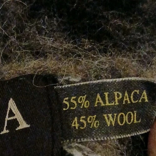 Alpaca/Wool South American Blanket 42x51 - Image 4 of 4