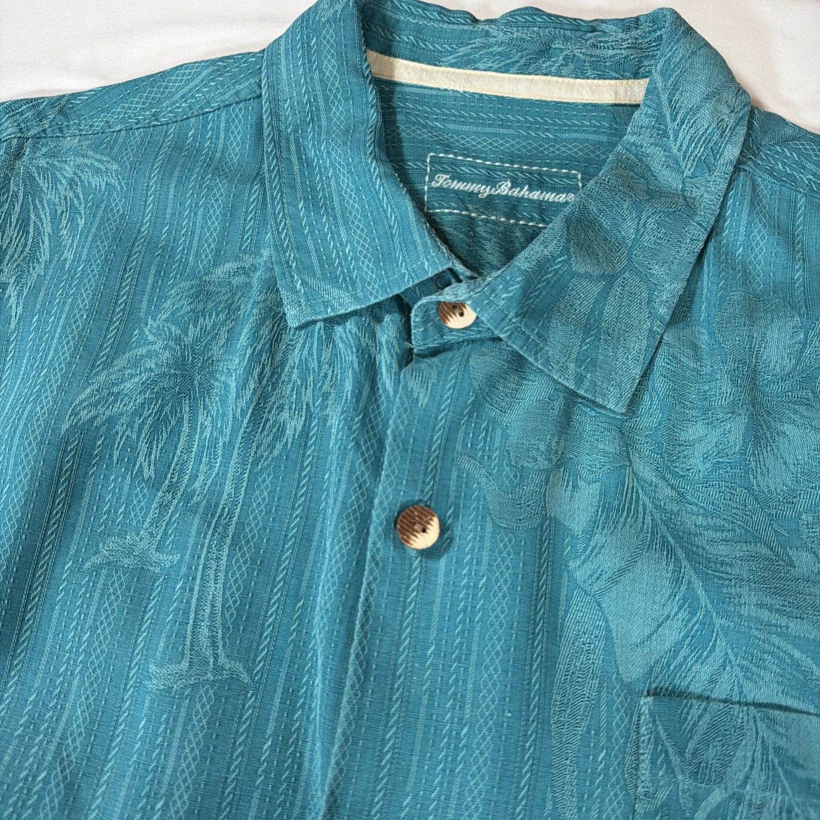 Tommy Bahama Silk Hawaiian Shirt Men XL Turquoise Blue Palm Camp Button Front